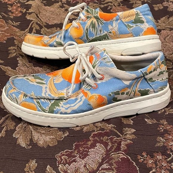 Ariat Hilo Hula Print Canvas Boat Shoe Mens size 9.5 Blue Orange Coastal Moc main image 4